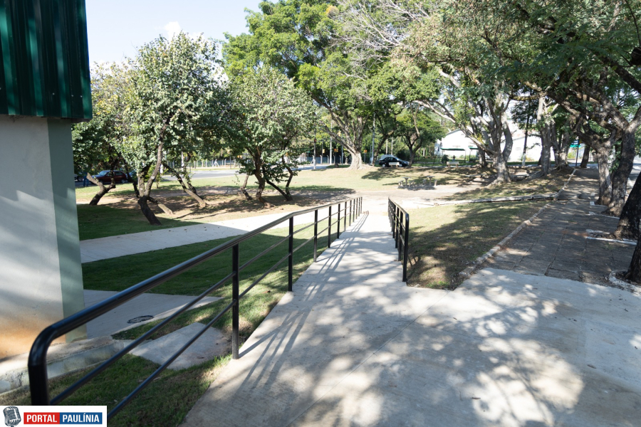 Prefeitura Revitaliza Mais de 10 Quilômetros de Calçadas para Garantir Acessibilidade e Segurança