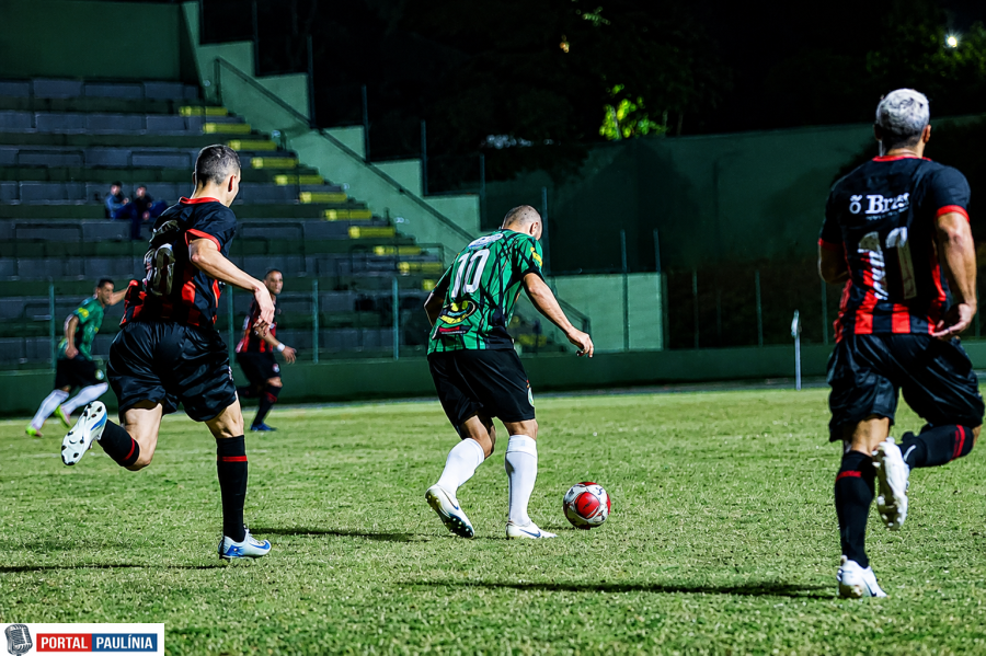 Prefeitura de Paulínia Anuncia Vagas para o Campeonato Municipal de Futebol Veterano